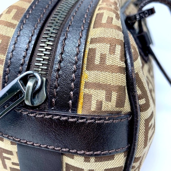 Vintage Fendi Shoulder Bag - Picture 9 of 14